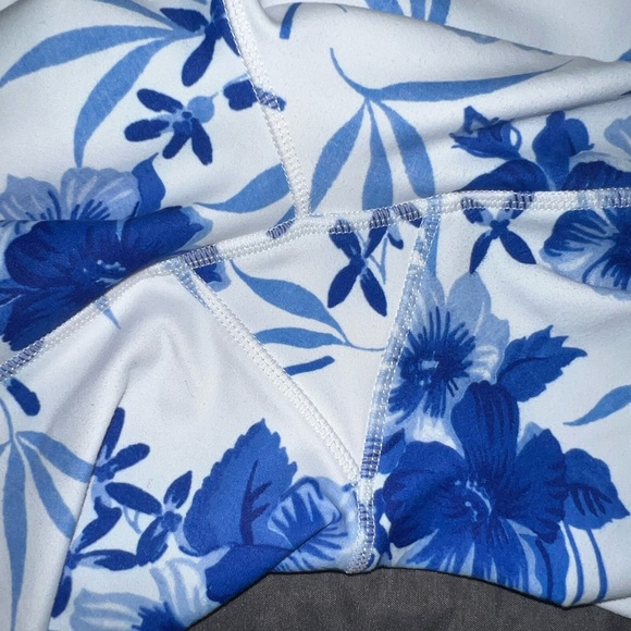 LoveShackFancy Workout Set - Picture 2 of 5